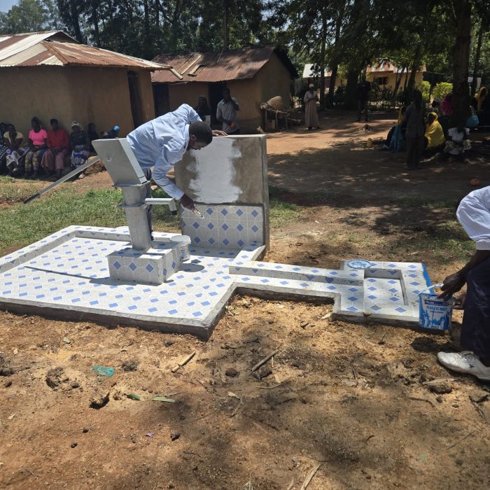 Ahmet Mustafa ve Leman Aşar Su Kuyusu Kenya'da Açıldı! 4 1000427579