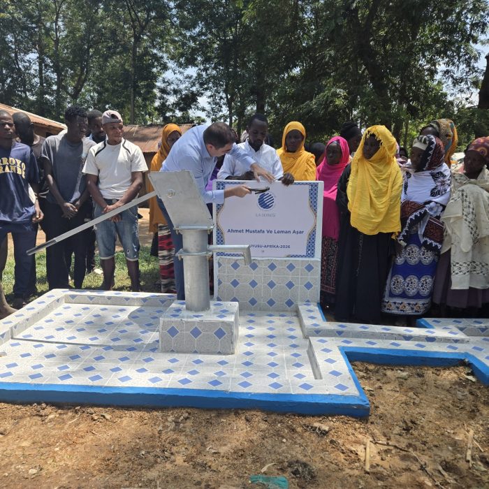 Ahmet Mustafa ve Leman Aşar Su Kuyusu Kenya'da Açıldı! 2 1000427626