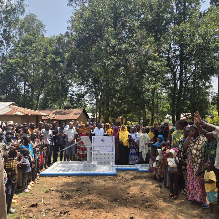 Ahmet Mustafa ve Leman Aşar Su Kuyusu Kenya'da Açıldı! 10 1000427631