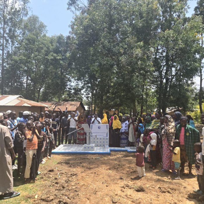 Ahmet Mustafa ve Leman Aşar Su Kuyusu Kenya'da Açıldı! 16 1000427640