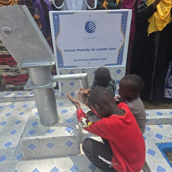 Ahmet Mustafa ve Leman Aşar Su Kuyusu Kenya'da Açıldı! 18 1000427644