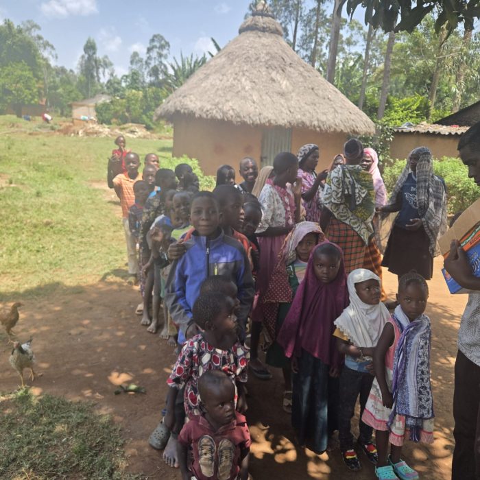 Ahmet Mustafa ve Leman Aşar Su Kuyusu Kenya'da Açıldı! 36 1000427660