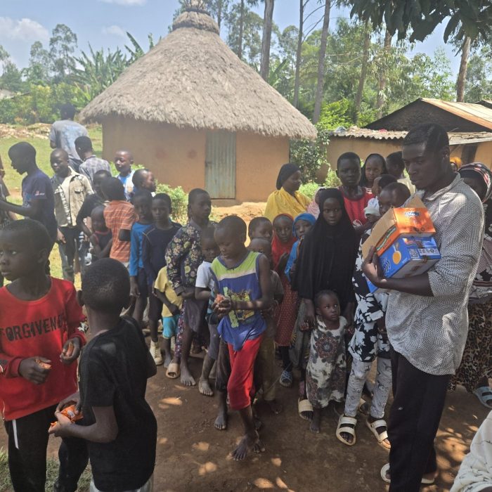 Ahmet Mustafa ve Leman Aşar Su Kuyusu Kenya'da Açıldı! 31 1000427667