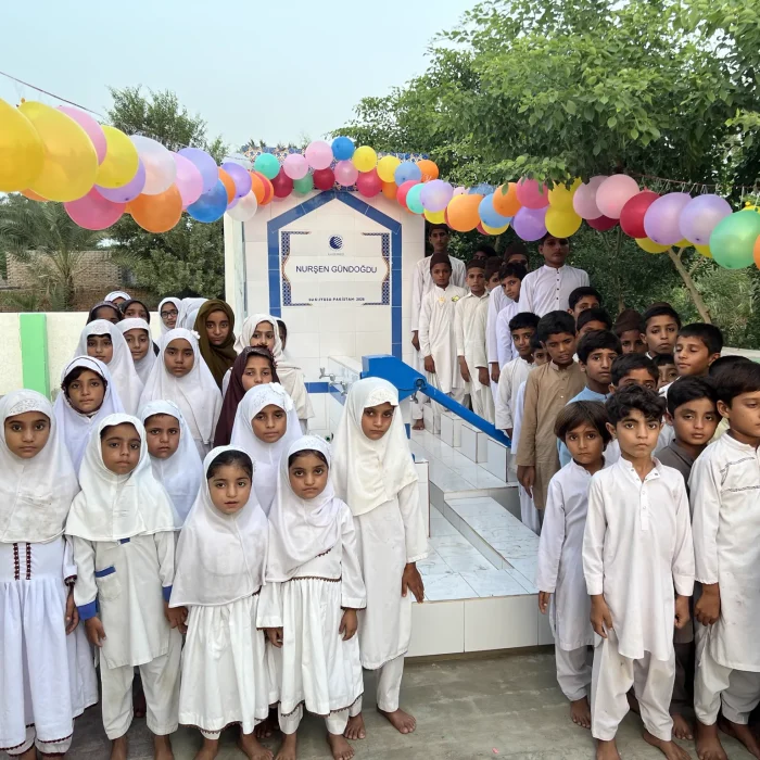 Nurşen Gündoğdu Su Kuyusu Pakistan'da Açıldı! 7 Nurşen Gündoğdu Su Kuyusu Pakistan