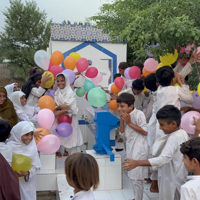 Nurşen Gündoğdu Su Kuyusu Pakistan'da Açıldı! 8 Nurşen Gündoğdu Su Kuyusu Pakistan
