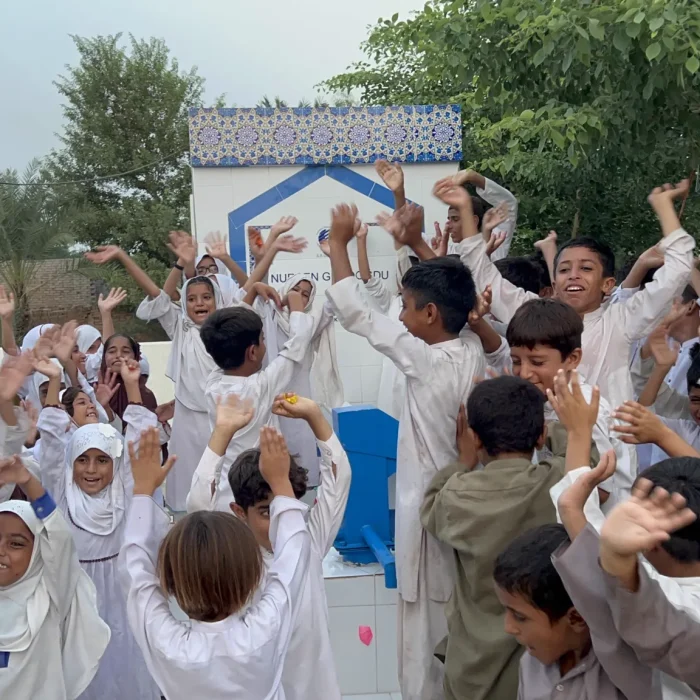 Nurşen Gündoğdu Su Kuyusu Pakistan'da Açıldı! 10 Nurşen Gündoğdu Su Kuyusu Pakistan